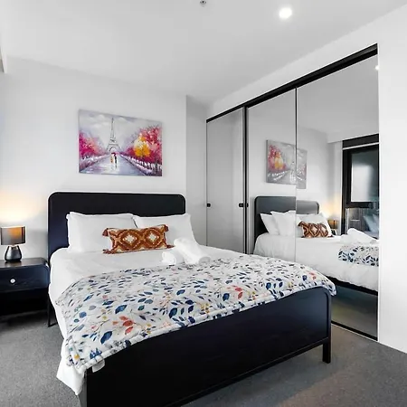 Marina Tower - 21St Floor Apt With Beautiful View Melbourne Exterior photo